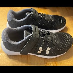 Boys Under Armour Shoes